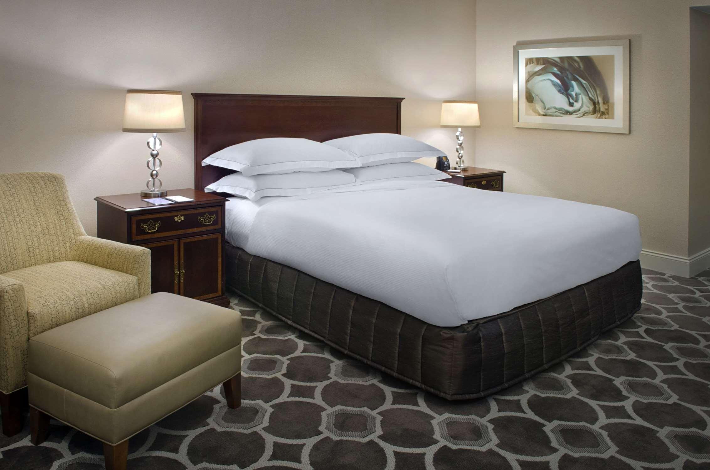 Hilton Greenville Eksteriør bilde
